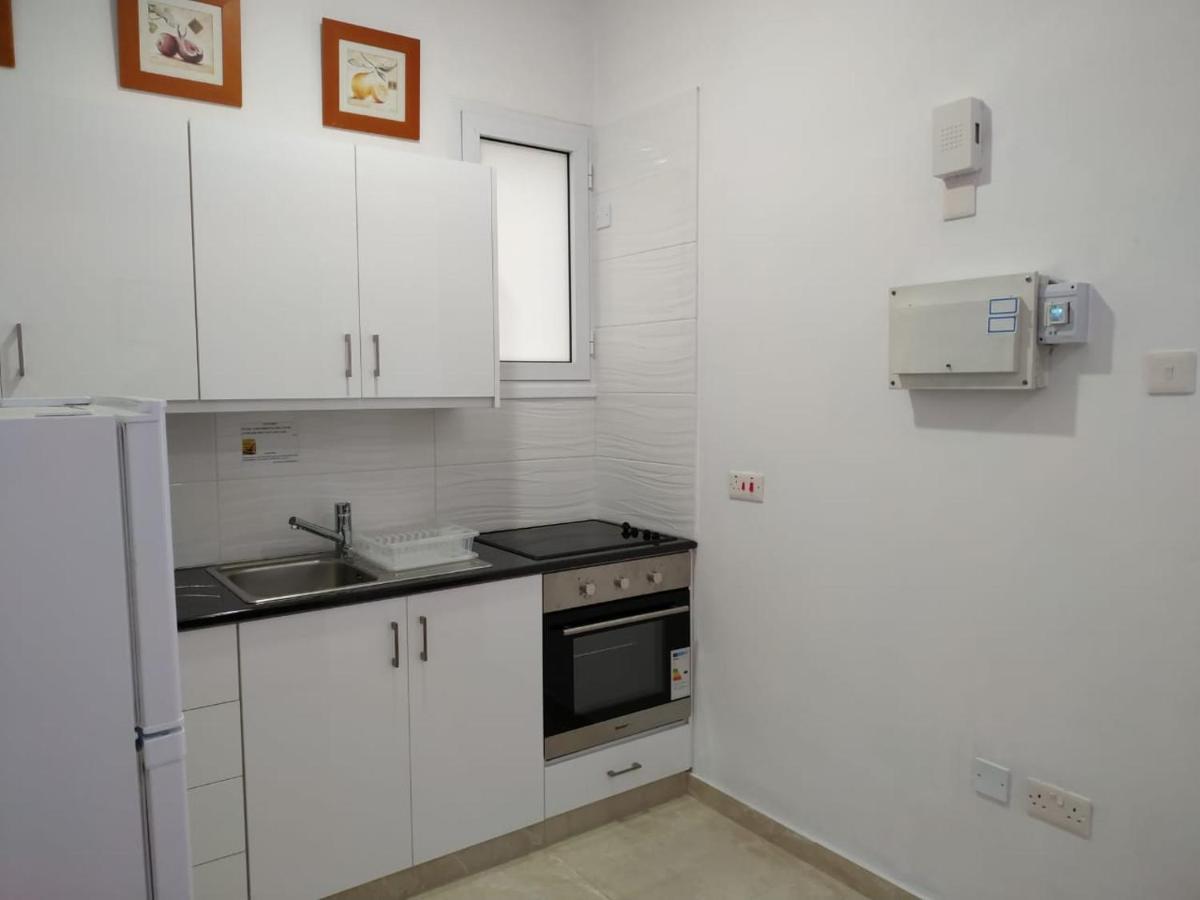 1 Bedroom Apartment Lárnaca Exterior foto
